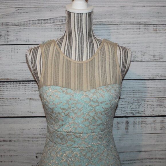 Windsor Floaty Gold & Mint Mini Dress Size Large - Picture 2 of 6